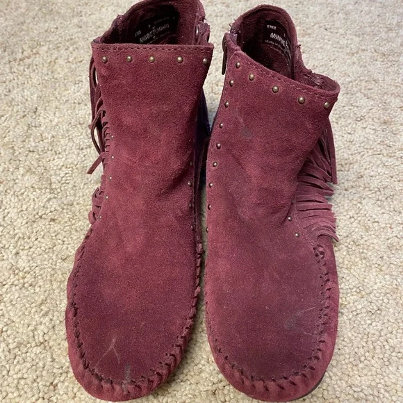 Burgundy Fringe Ankle Booties with Rivets NWOT - Picture 1 of 3
